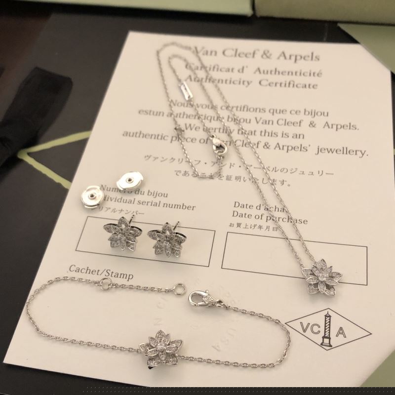 Vca Bracelets
